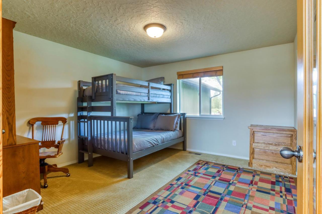 Meadow Walk Cabin La Pine Esterno foto